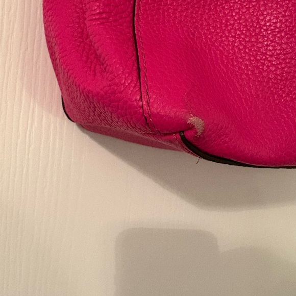 Kate Spade Hot Pink Large Leather Shoulder Bag - Picture 7 of 7